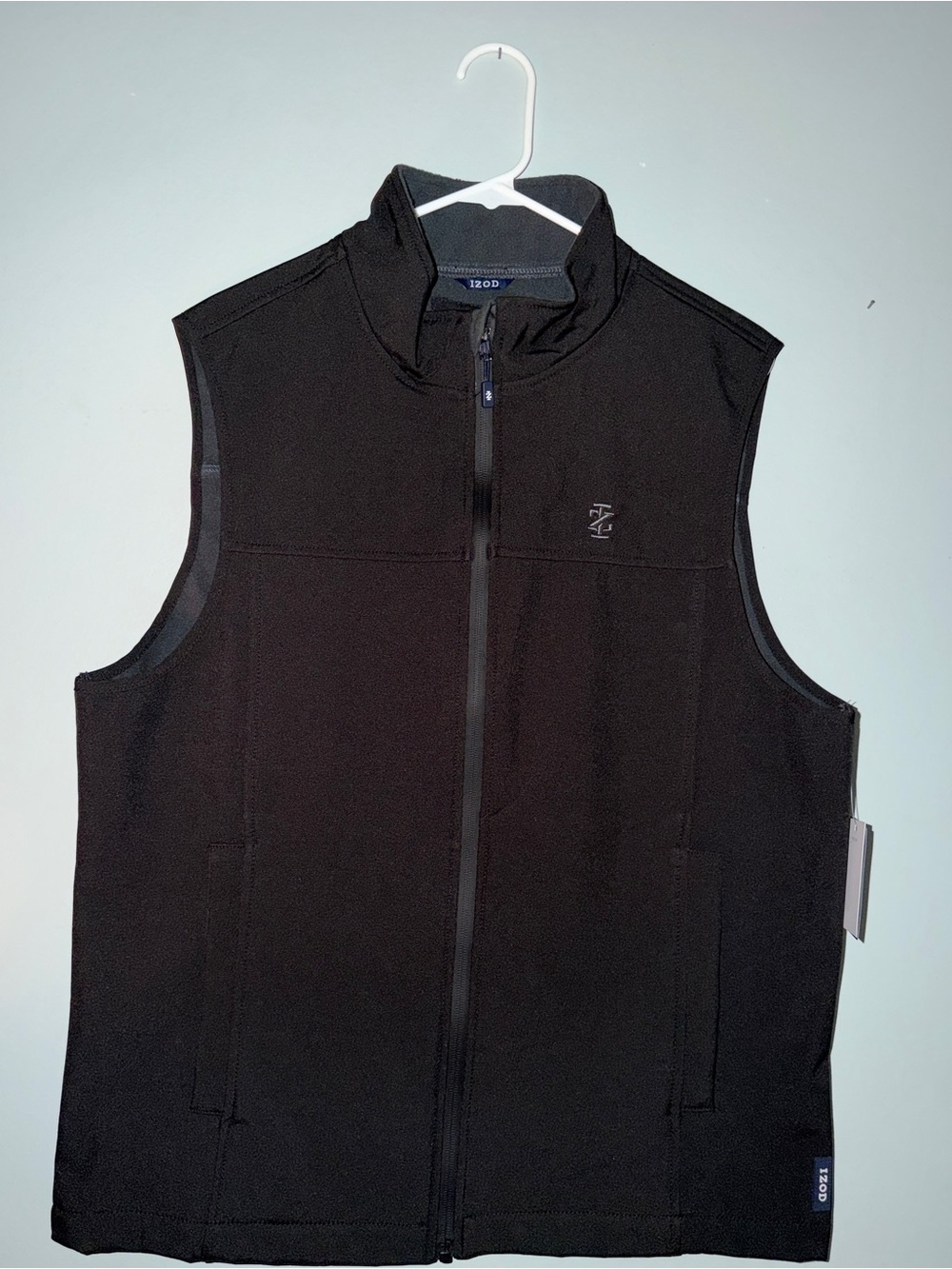 Izod Men's Black Softshell Vest